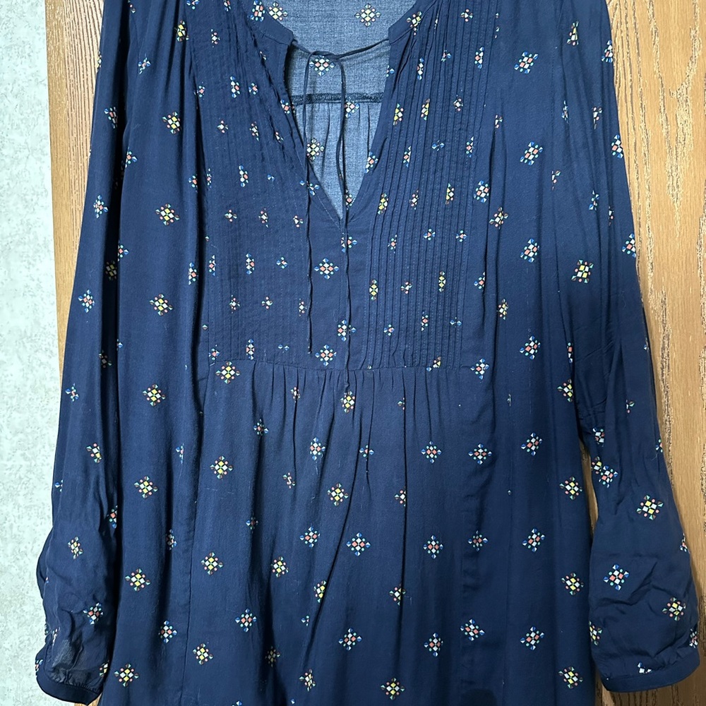 Old Navy Dark Blue Blouse with Pattern